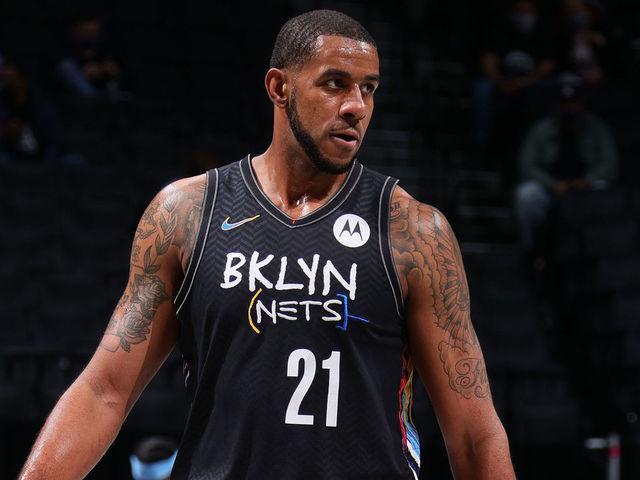 以其超凡的 以其超凡的