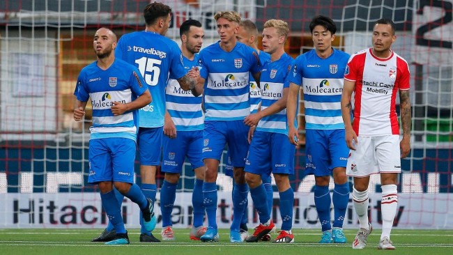 引更多的年 引更多的年