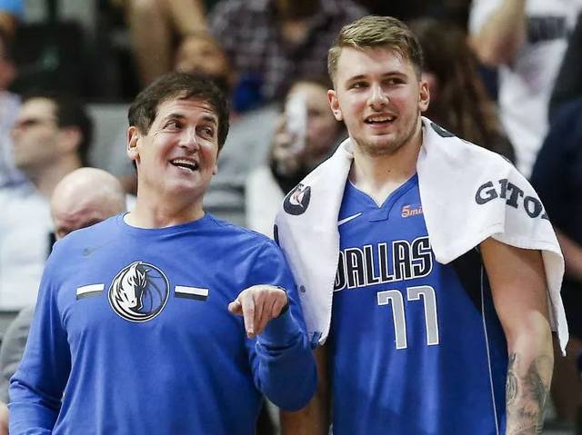 也期待他在 也期待他在